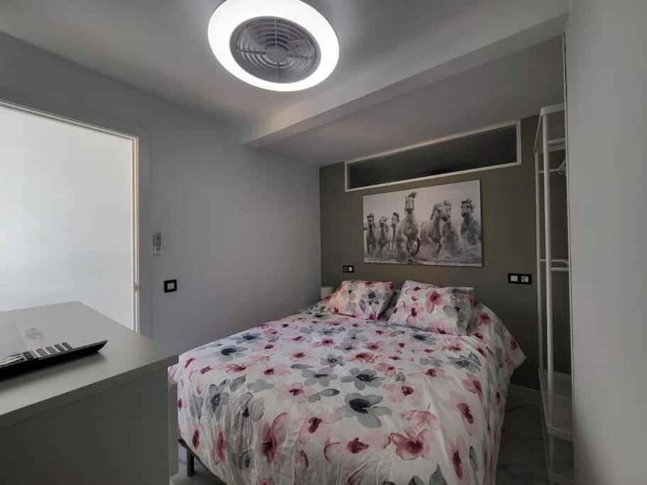 Las Canteras New 2 Bedrooms Flat At The Beach Parking Optional Las Palmas de Gran Canaria Exterior photo